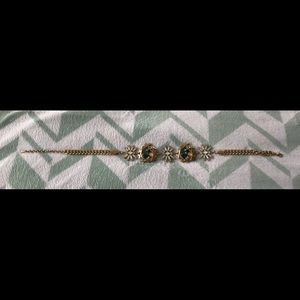 Statement necklace